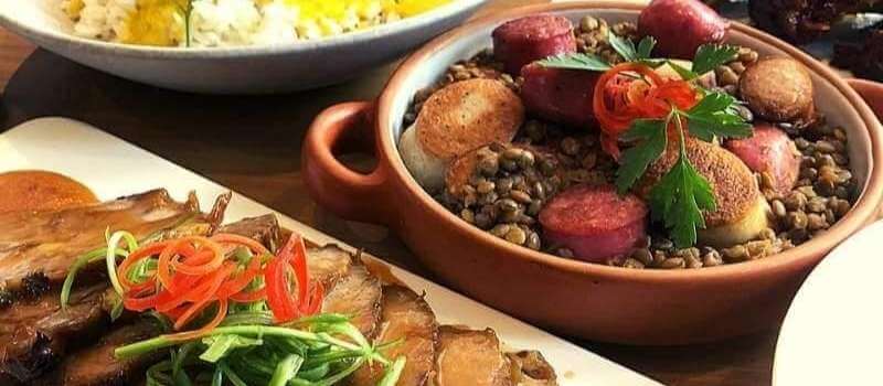 A Food Lover’s Guide to Miraflores: Best Restaurants for Foodies