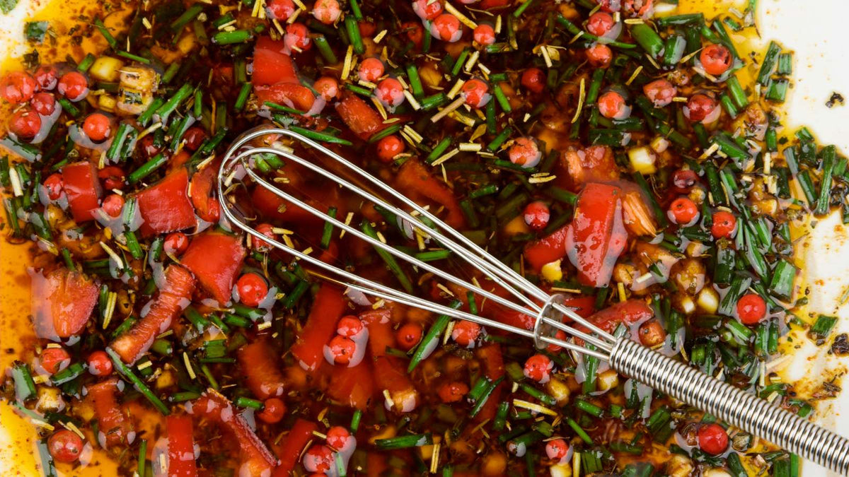 Condimentos y marinados para parrilla: chimichurri, mostaza y adobos
